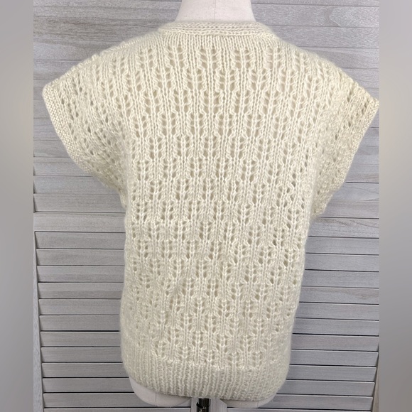 Vintage Open Weave Sleeveless Vest Cream-Medium - Picture 4 of 4